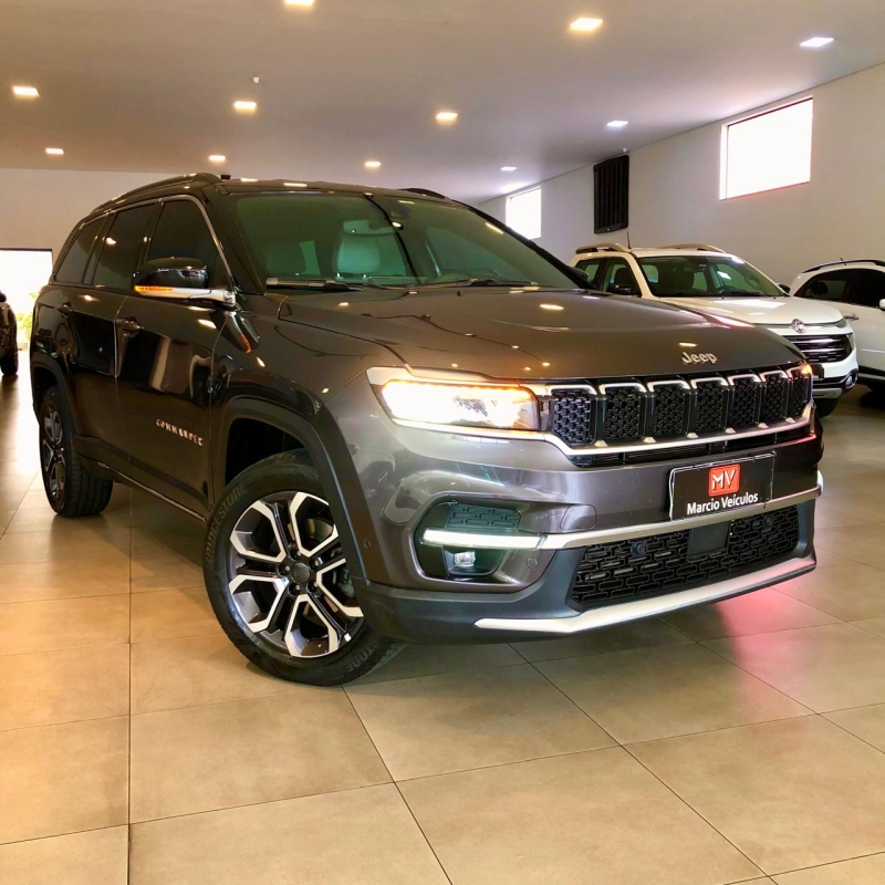 Produto jeep-commander-13-t270-limited-at6-7lugares